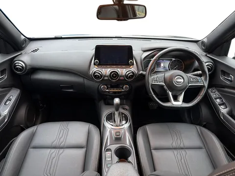 DX73ZGC Nissan Juke 1.6 Hybrid Tekna 5dr Auto Thumbnail #12