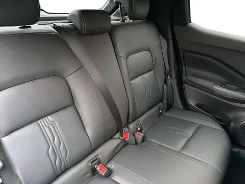 DX73ZGC Nissan Juke 1.6 Hybrid Tekna 5dr Auto Thumbnail #16