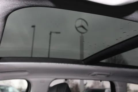 DE73WVD Hyundai Santa Fe 1.6 TGDi Hybrid Ultimate 5dr 4WD Auto Thumbnail #9