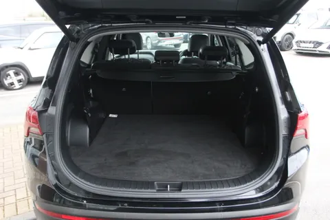 DE73WVD Hyundai Santa Fe 1.6 TGDi Hybrid Ultimate 5dr 4WD Auto Thumbnail #15
