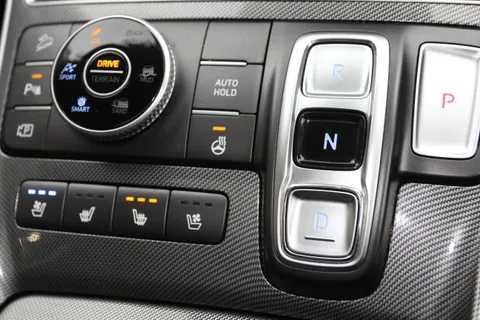 DE73WVD Hyundai Santa Fe 1.6 TGDi Hybrid Ultimate 5dr 4WD Auto Thumbnail #28