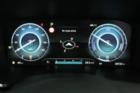 DF22JVC Hyundai Santa Fe 1.6 TGDi Hybrid Ultimate 5dr 4WD Auto Thumbnail #26