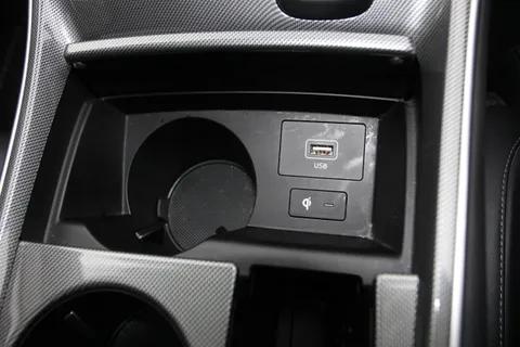 DF22JVC Hyundai Santa Fe 1.6 TGDi Hybrid Ultimate 5dr 4WD Auto Thumbnail #32