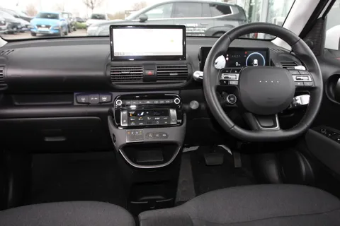 DG25CJV Hyundai Inster 85kW 02 49kWh 5dr Auto Thumbnail #11