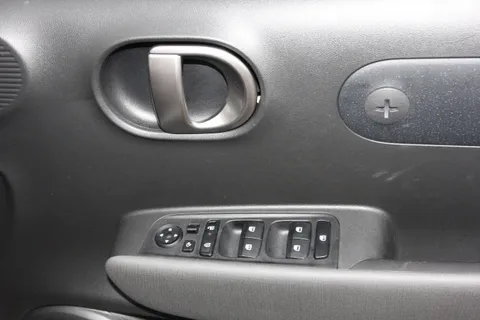 DG25CJV Hyundai Inster 85kW 02 49kWh 5dr Auto Thumbnail #13