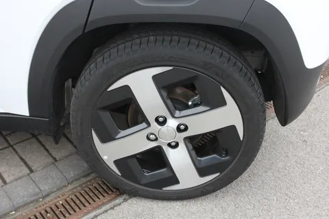 DG25CJV Hyundai Inster 85kW 02 49kWh 5dr Auto Thumbnail #30