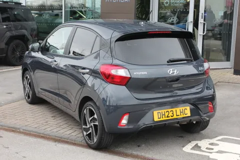 DH23LHC Hyundai i10 1.2 MPi Premium 5dr Auto Thumbnail #3