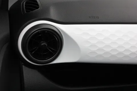 DH23LHC Hyundai i10 1.2 MPi Premium 5dr Auto Thumbnail #13