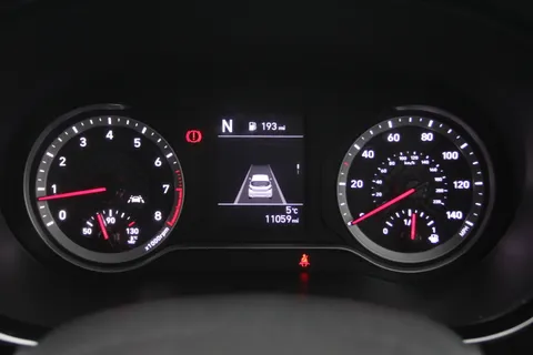 DH23LHC Hyundai i10 1.2 MPi Premium 5dr Auto Thumbnail #19