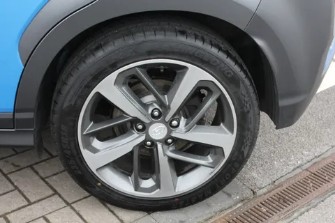 EG19SJU Hyundai Kona 1.0T GDi Blue Drive Premium 5dr Thumbnail #7