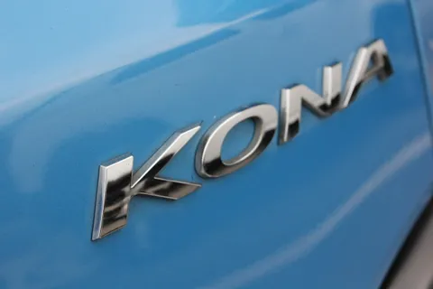 EG19SJU Hyundai Kona 1.0T GDi Blue Drive Premium 5dr Thumbnail #8