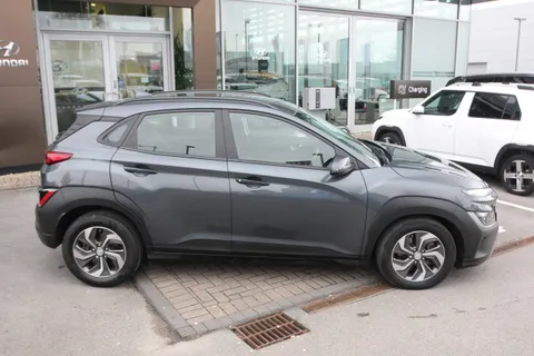 EN21WYR Hyundai Kona 1.6 GDi Hybrid SE Connect 5dr DCT Thumbnail #5