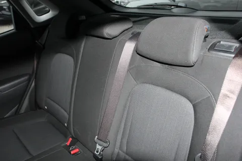 EN21WYR Hyundai Kona 1.6 GDi Hybrid SE Connect 5dr DCT Thumbnail #14