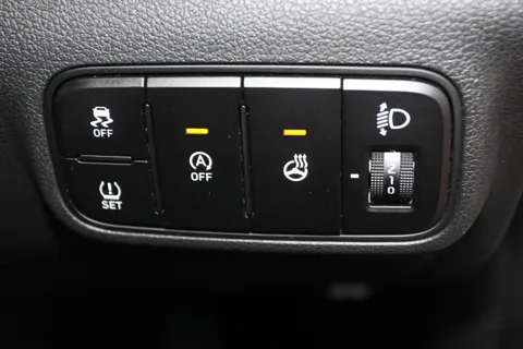 WG72UWP Hyundai i20 1.0T GDi 48V MHD Premium 5dr DCT Thumbnail #17