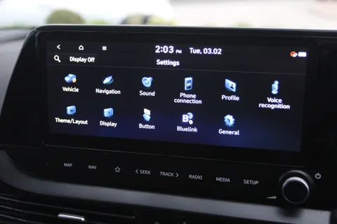 WG72UWP Hyundai i20 1.0T GDi 48V MHD Premium 5dr DCT Thumbnail #29