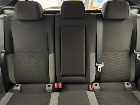 18 of 35 for Nissan Qashqai 1.3 DiG-T Acenta Premium 5dr