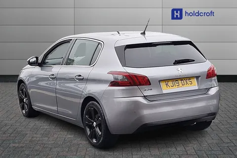 KJ19DXS Peugeot 308 1.2 PureTech 130 Allure 5dr Thumbnail #3