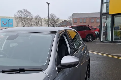 KJ19DXS Peugeot 308 1.2 PureTech 130 Allure 5dr Thumbnail #28