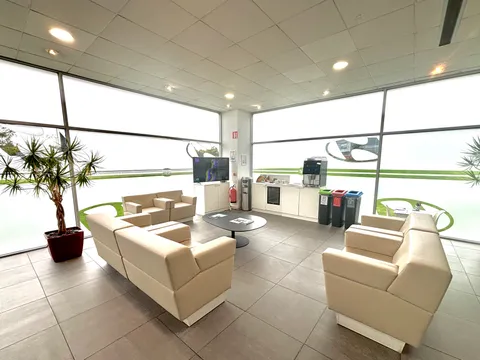 MA22PDV Hyundai Kona 1.6 GDi Hybrid SE Connect 5dr DCT Thumbnail #26