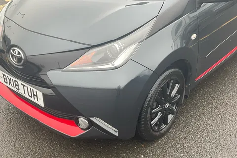 BX18TUH Toyota AYGO 1.0 VVT-i X-Press 5dr Thumbnail #15