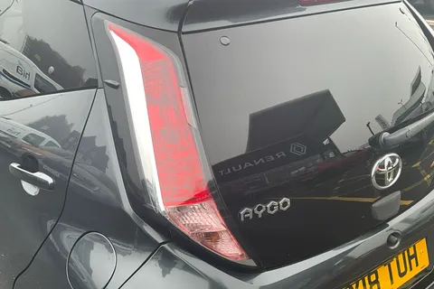 BX18TUH Toyota AYGO 1.0 VVT-i X-Press 5dr Thumbnail #17
