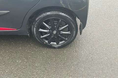 BX18TUH Toyota AYGO 1.0 VVT-i X-Press 5dr Thumbnail #27