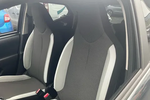 BX18TUH Toyota AYGO 1.0 VVT-i X-Press 5dr Thumbnail #29