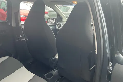 BX18TUH Toyota AYGO 1.0 VVT-i X-Press 5dr Thumbnail #34