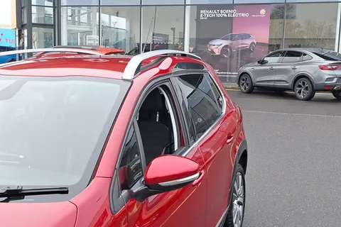 BN19WJZ Peugeot 2008 1.5 BlueHDi 120 Allure 5dr EAT6 Thumbnail #16