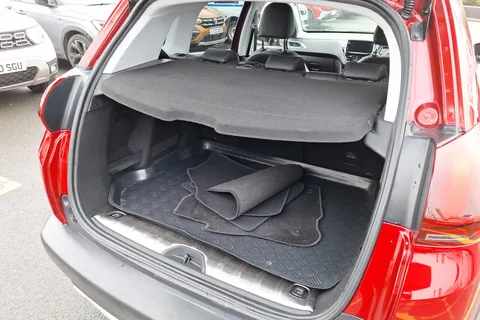 BN19WJZ Peugeot 2008 1.5 BlueHDi 120 Allure 5dr EAT6 Thumbnail #28