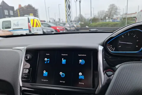 BN19WJZ Peugeot 2008 1.5 BlueHDi 120 Allure 5dr EAT6 Thumbnail #38