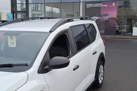 BD22VDX Dacia Jogger 1.0 TCe Essential 5dr Thumbnail #29