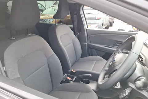 BD22VDX Dacia Jogger 1.0 TCe Essential 5dr Thumbnail #39