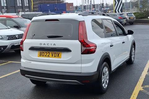 BD22VDX Dacia Jogger 1.0 TCe Essential 5dr Thumbnail #25