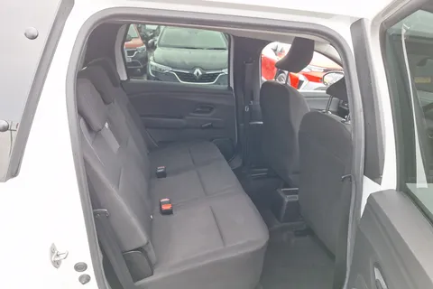 BD22VDX Dacia Jogger 1.0 TCe Essential 5dr Thumbnail #36