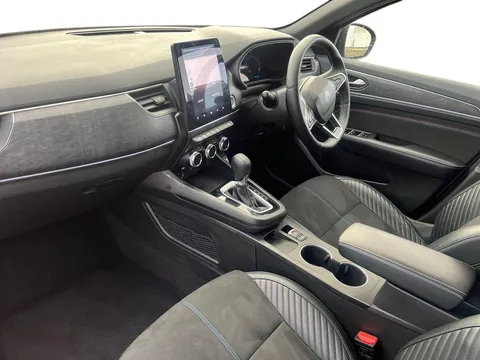 HN74TWF Renault ARKANA 1.6 E-Tech FHEV 145 Esprit Alpine 5dr Auto Thumbnail #5