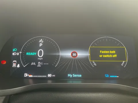 HN74TWF Renault ARKANA 1.6 E-Tech FHEV 145 Esprit Alpine 5dr Auto Thumbnail #18