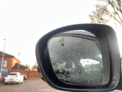 HN74TWF Renault ARKANA 1.6 E-Tech FHEV 145 Esprit Alpine 5dr Auto Thumbnail #30