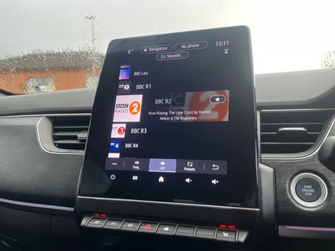 HN74TWF Renault ARKANA 1.6 E-Tech FHEV 145 Esprit Alpine 5dr Auto Thumbnail #12