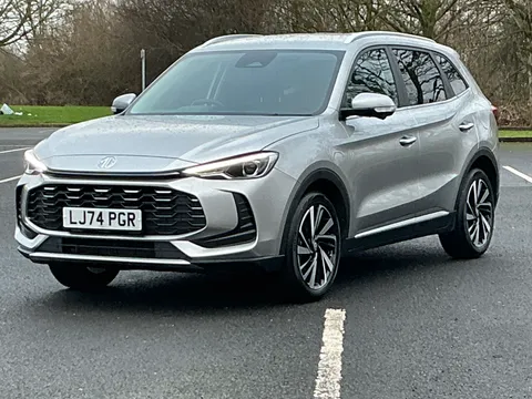 LJ74PGR Mg Motor Uk Zs 1.5 Hybrid+ Trophy 5dr Auto Thumbnail #4