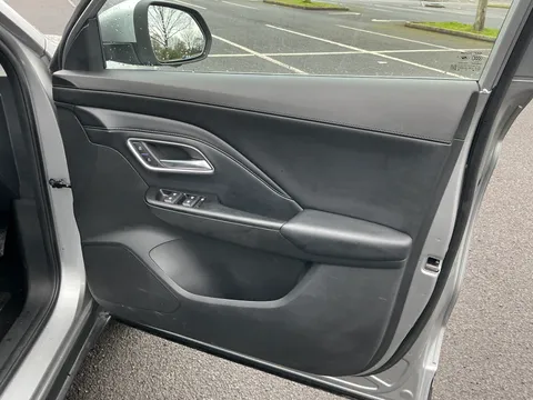 LJ74PGR Mg Motor Uk Zs 1.5 Hybrid+ Trophy 5dr Auto Thumbnail #18