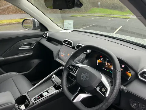 LJ74PGR Mg Motor Uk Zs 1.5 Hybrid+ Trophy 5dr Auto Thumbnail #36