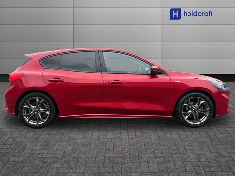 BT70WFC Ford Focus 1.0 EcoBoost Hybrid mHEV 125 ST-Line Edition 5dr Thumbnail #6