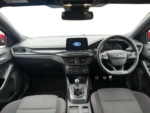 BT70WFC Ford Focus 1.0 EcoBoost Hybrid mHEV 125 ST-Line Edition 5dr Thumbnail #11