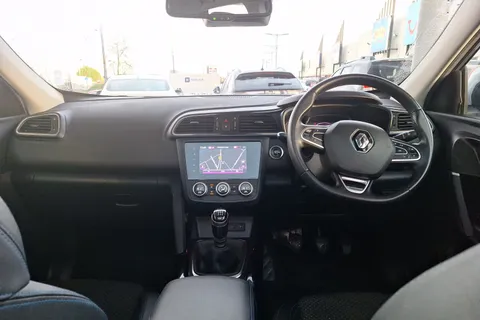 HV69CSO Renault Kadjar 1.3 TCE 160 S Edition 5dr Thumbnail #4