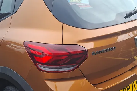 BP71HXR Dacia Sandero Stepway 1.0 TCe Prestige 5dr Thumbnail #17