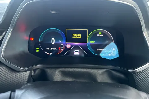 BL73HCA Renault Captur 1.6 E-Tech full hybrid 145 Engineered 5dr Auto Thumbnail #14