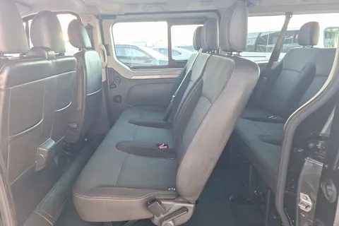 VK23EVJ Renault Trafic LL30 Blue dCi 170 Sport 9 Seater EDC Thumbnail #26