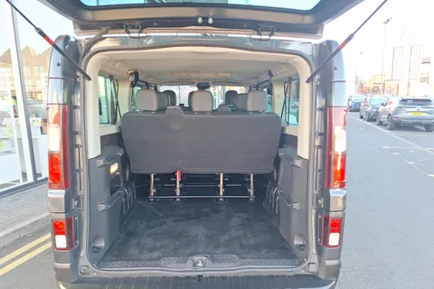 VK23EVJ Renault Trafic LL30 Blue dCi 170 Sport 9 Seater EDC Thumbnail #28