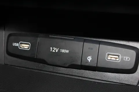 DC73OXJ Hyundai Tucson 1.6 TGDi Hybrid 230 Ultimate 5dr 2WD Auto Thumbnail #29